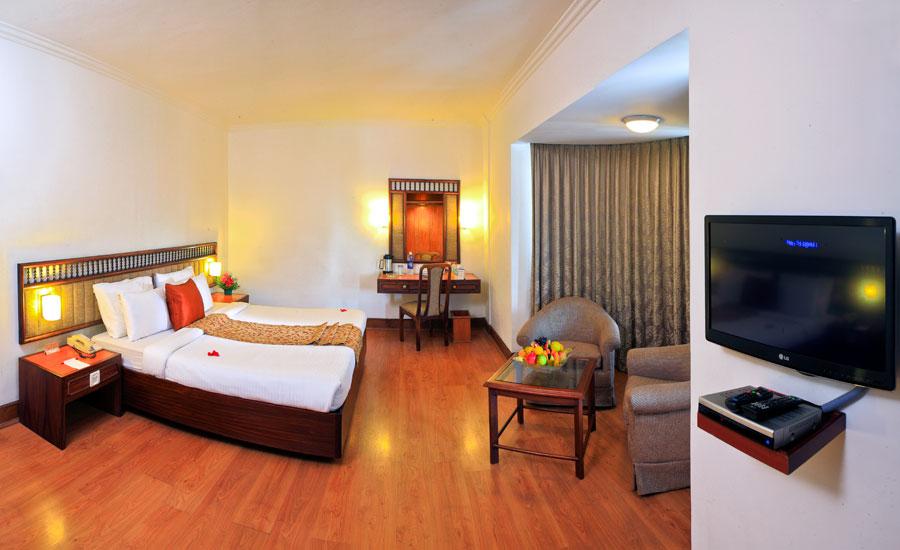 Abad Atrium Hotel Kochi Ngoại thất bức ảnh