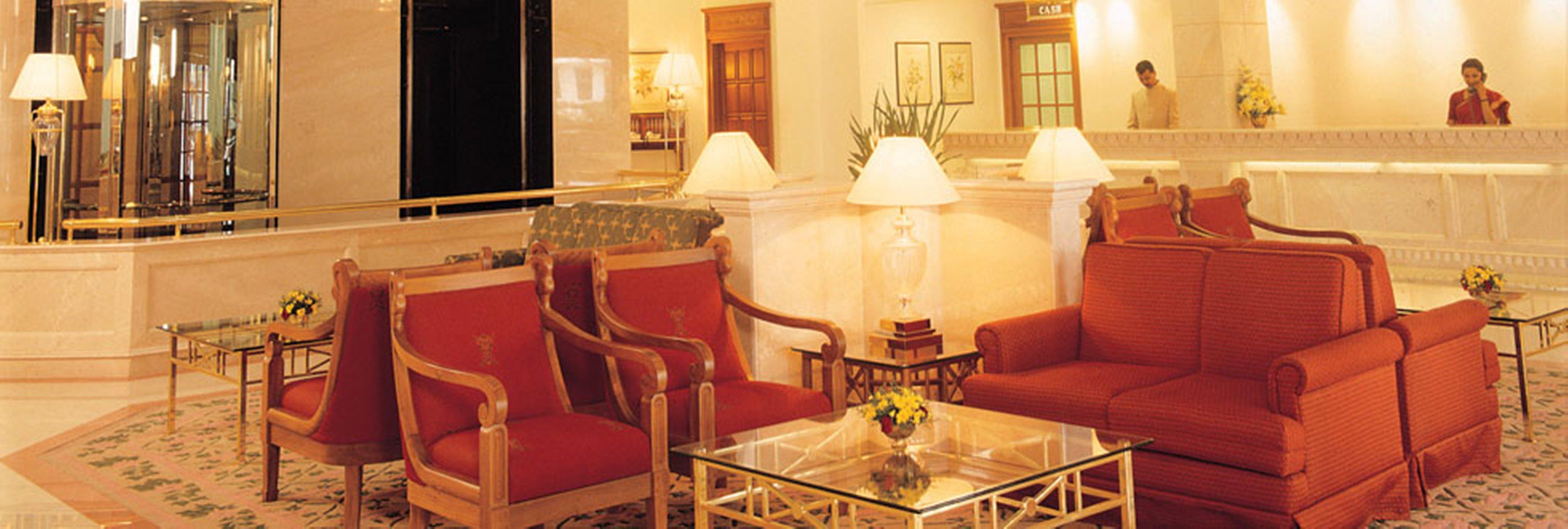 Abad Atrium Hotel Kochi Ngoại thất bức ảnh